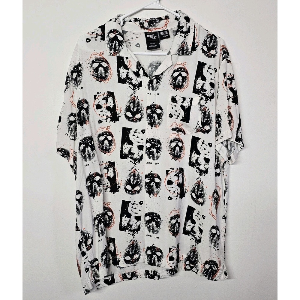 Friday the 13th Jason Mens Large White Button-Down Short Sleeve Shirt Halloween